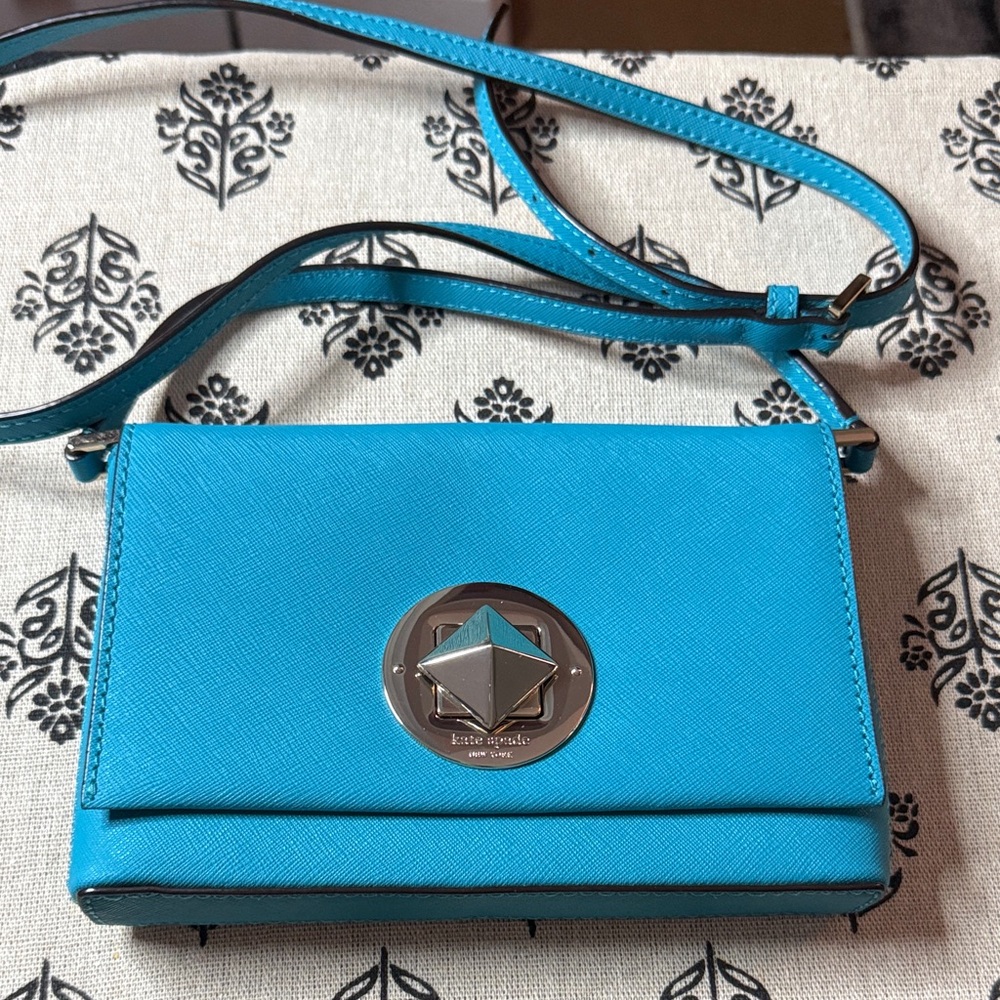 Kate Spade Turquoise Crossbody Bag with Silver Accent - Picture 1 of 10